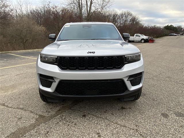 new 2024 Jeep Grand Cherokee car, priced at $41,224