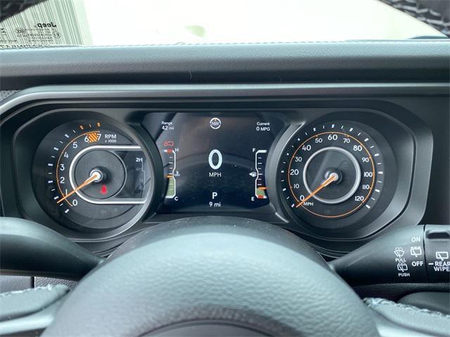 new 2025 Jeep Wrangler car, priced at $53,002