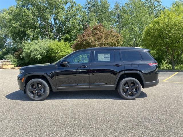 new 2024 Jeep Grand Cherokee L car, priced at $44,836