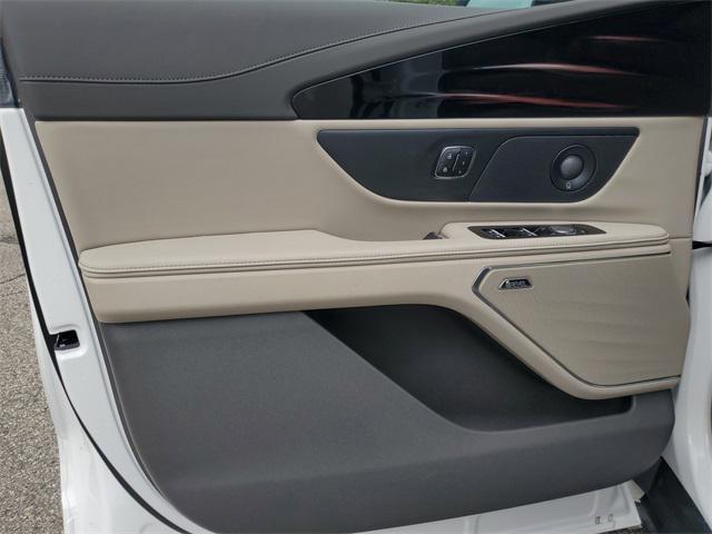 used 2024 Lincoln Nautilus car, priced at $56,790