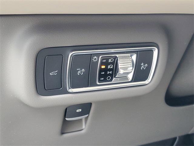 used 2024 Lincoln Nautilus car, priced at $56,790