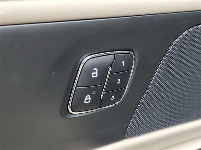 used 2024 Lincoln Nautilus car, priced at $56,790