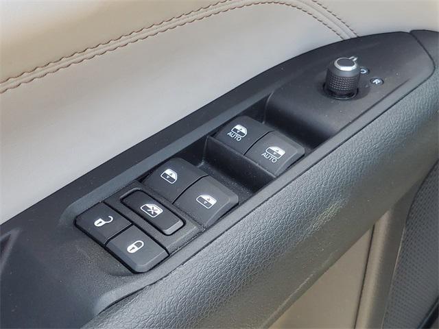 used 2022 Jeep Compass car, priced at $23,590