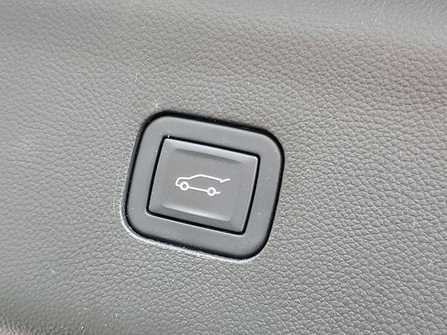 used 2023 Buick Enclave car, priced at $33,582