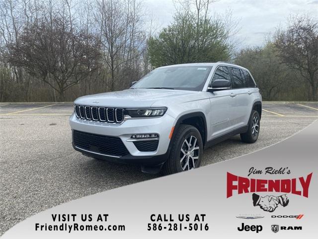 new 2024 Jeep Grand Cherokee car, priced at $45,459