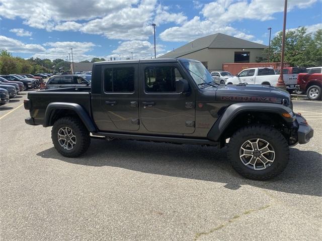 new 2024 Jeep Gladiator car, priced at $51,728