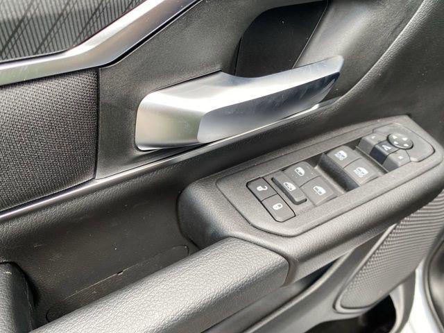 new 2025 Ram 1500 car, priced at $47,812