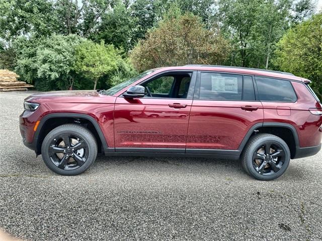 new 2024 Jeep Grand Cherokee L car, priced at $43,014