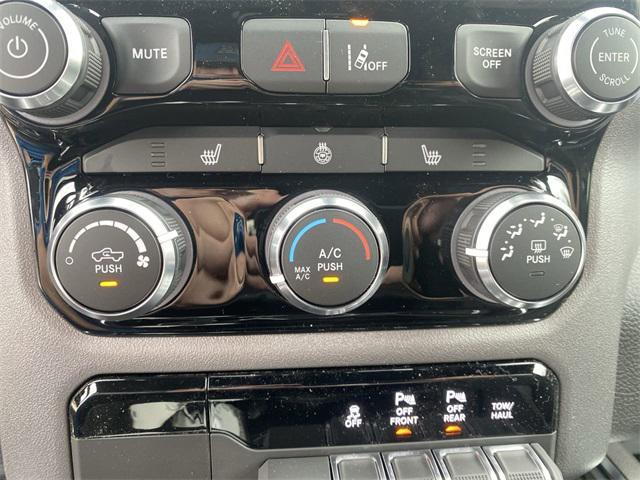 new 2025 Ram 1500 car, priced at $48,967