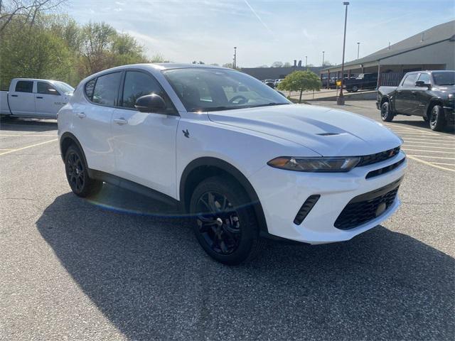 new 2024 Dodge Hornet car, priced at $30,986