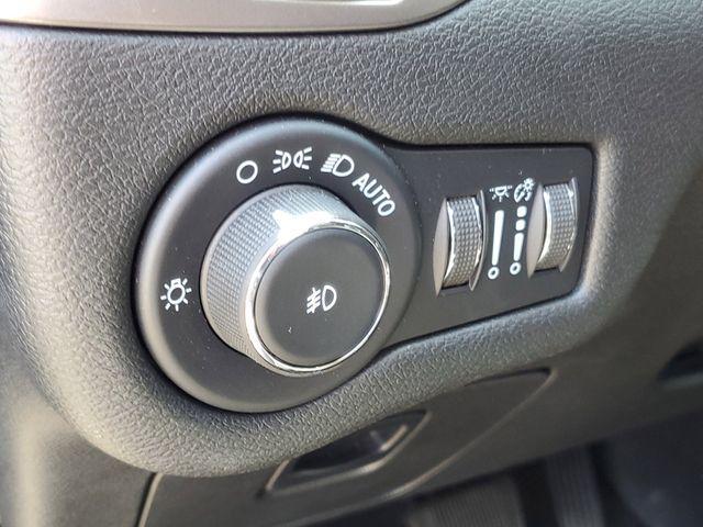used 2021 Jeep Cherokee car, priced at $22,469