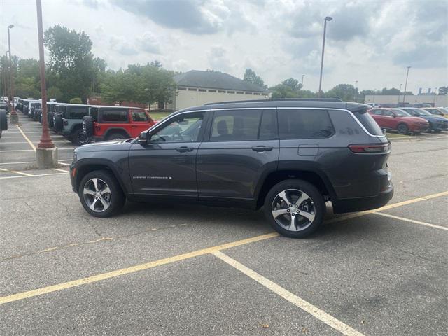 new 2024 Jeep Grand Cherokee L car, priced at $47,051