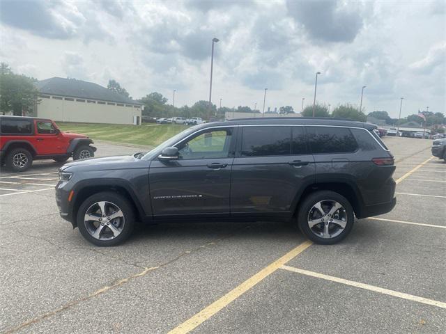 new 2024 Jeep Grand Cherokee L car, priced at $47,051