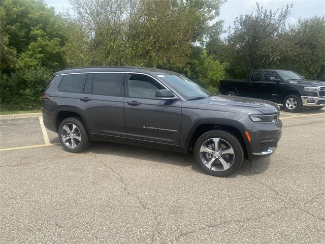 new 2024 Jeep Grand Cherokee L car, priced at $47,051