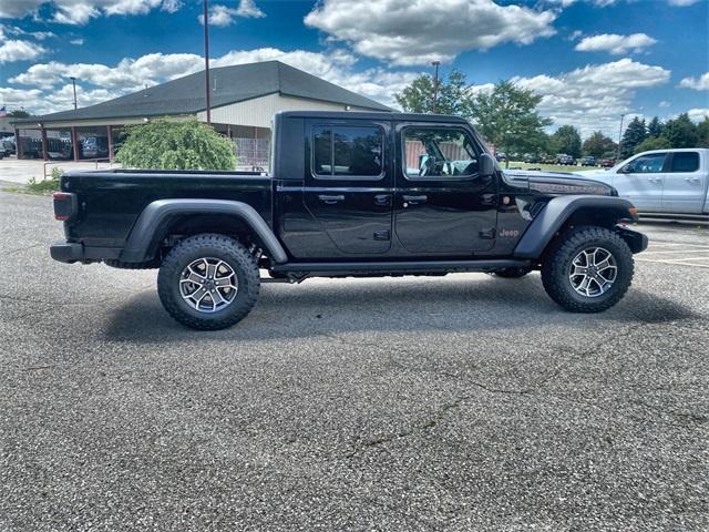 new 2024 Jeep Gladiator car, priced at $51,648