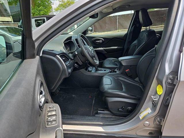 used 2021 Jeep Cherokee car, priced at $23,418