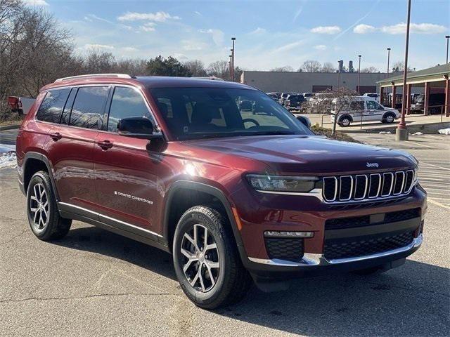 new 2024 Jeep Grand Cherokee L car, priced at $41,071