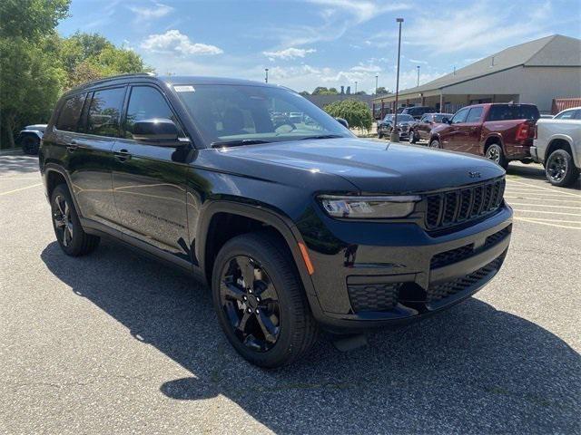 new 2024 Jeep Grand Cherokee L car, priced at $41,586