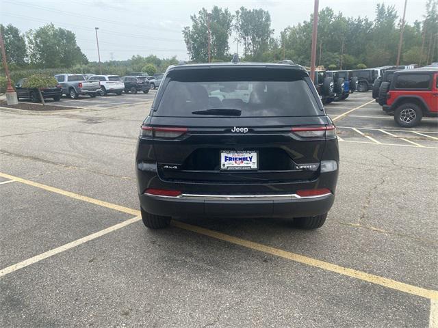 new 2024 Jeep Grand Cherokee car, priced at $40,709