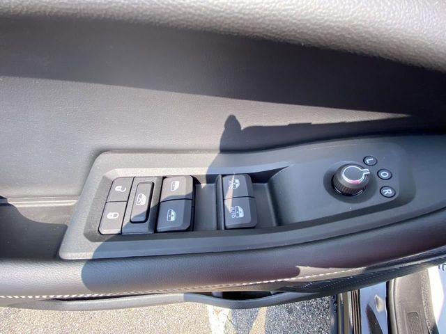 new 2025 Jeep Grand Cherokee L car, priced at $40,464