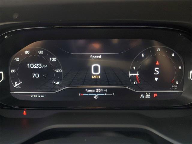 used 2022 GMC Yukon XL car, priced at $52,895