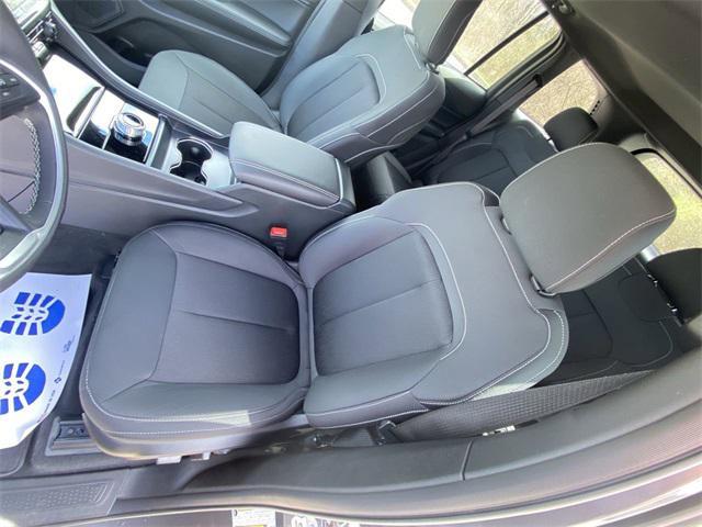 new 2025 Jeep Grand Cherokee car, priced at $41,317