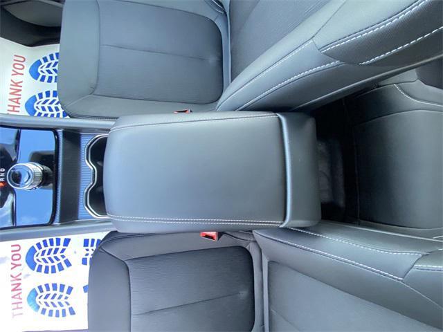 new 2025 Jeep Grand Cherokee car, priced at $41,317