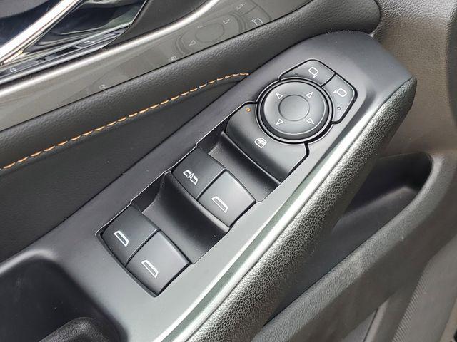 used 2021 Chevrolet Traverse car, priced at $30,968