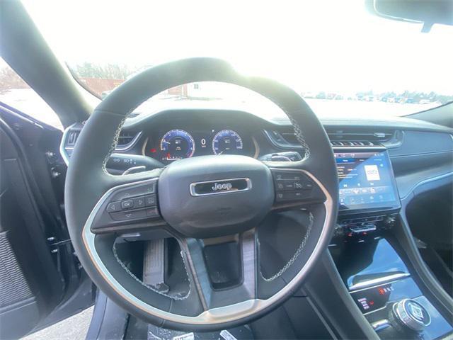 new 2025 Jeep Grand Cherokee car, priced at $38,241