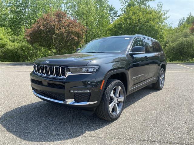 new 2024 Jeep Grand Cherokee L car, priced at $48,469