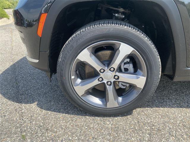 new 2024 Jeep Grand Cherokee L car, priced at $48,469