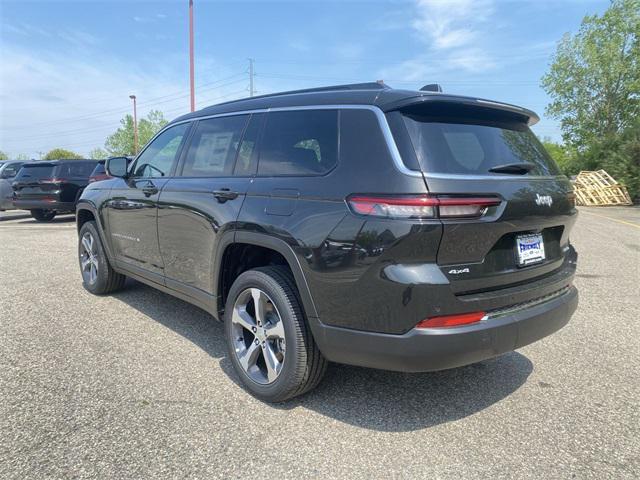 new 2024 Jeep Grand Cherokee L car, priced at $48,469