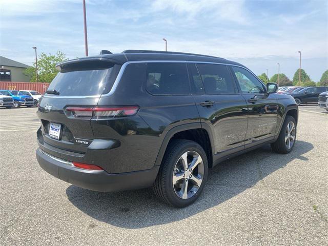 new 2024 Jeep Grand Cherokee L car, priced at $48,469