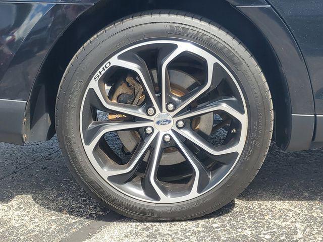 used 2015 Ford Taurus car, priced at $13,500