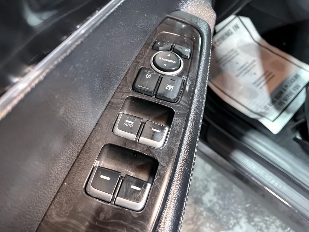 used 2016 Kia Sorento car, priced at $8,695