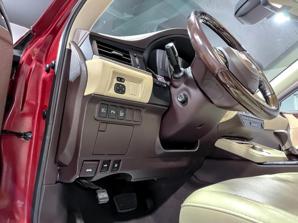 used 2018 Lexus ES 350 car, priced at $19,995