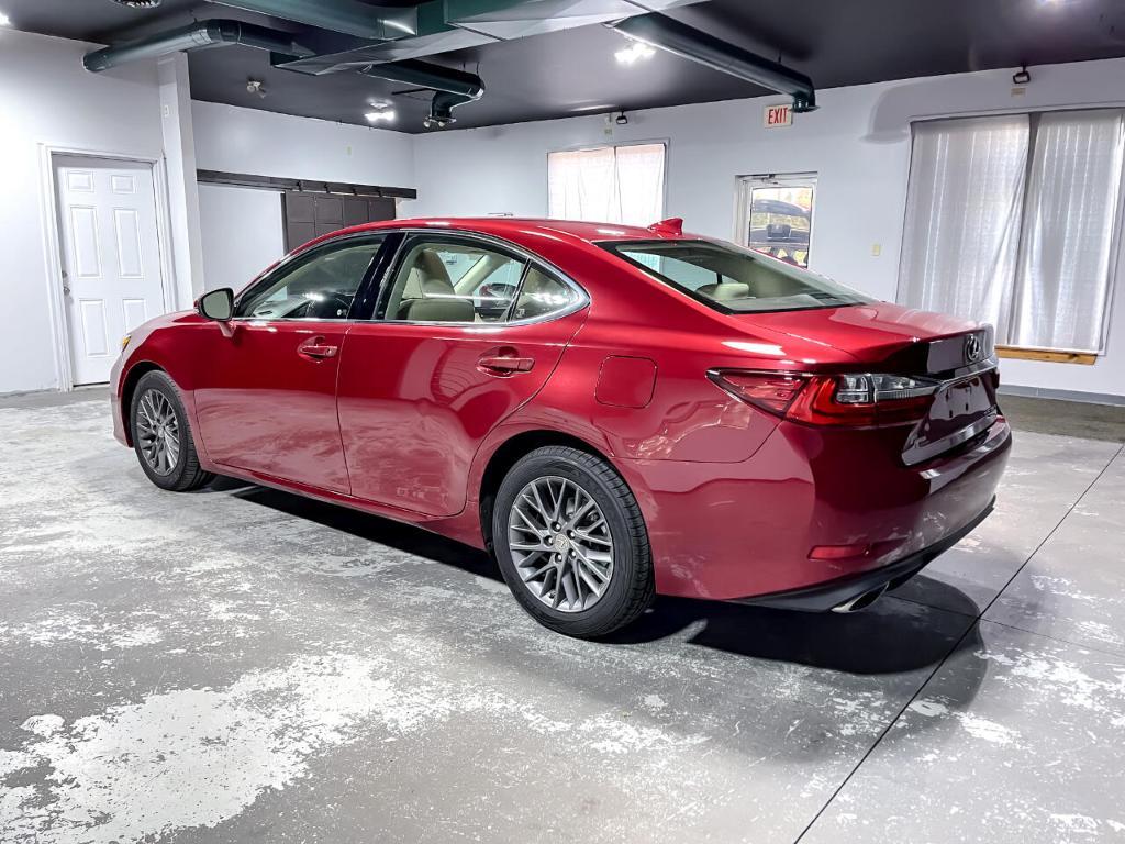 used 2018 Lexus ES 350 car, priced at $19,995