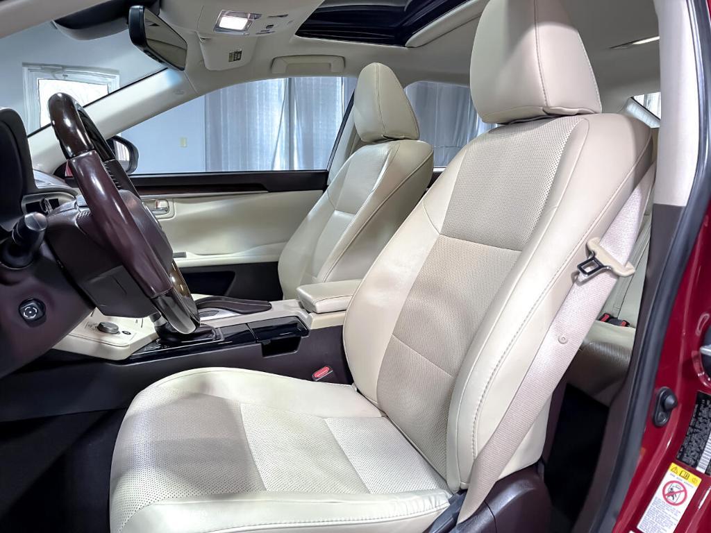 used 2018 Lexus ES 350 car, priced at $19,995
