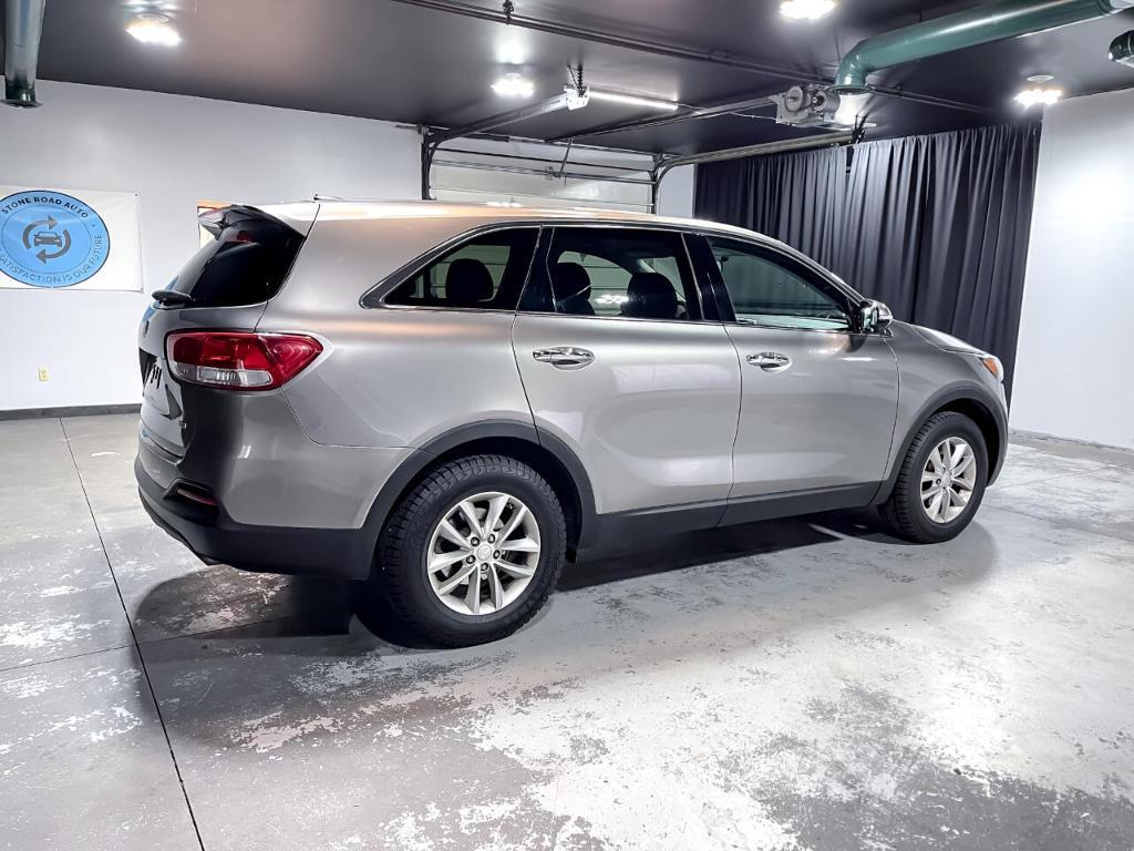 used 2017 Kia Sorento car, priced at $11,495