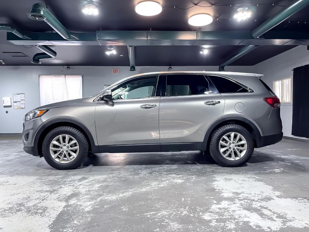 used 2017 Kia Sorento car, priced at $11,495