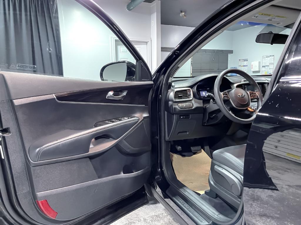 used 2019 Kia Sorento car, priced at $13,495