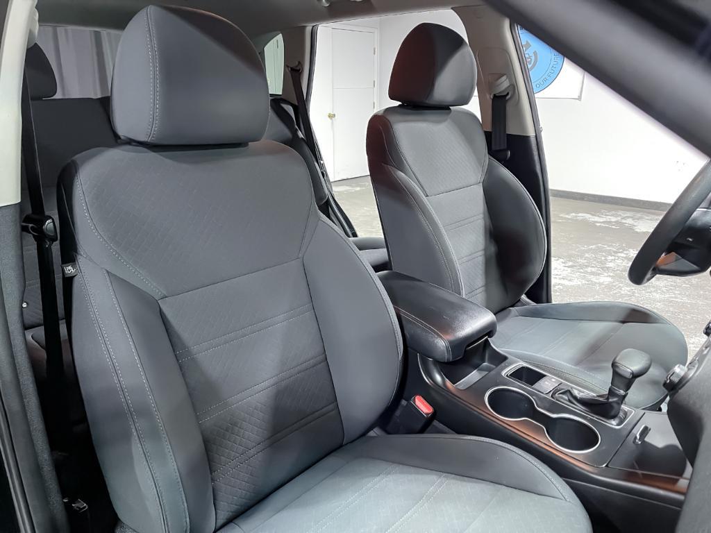 used 2019 Kia Sorento car, priced at $13,495