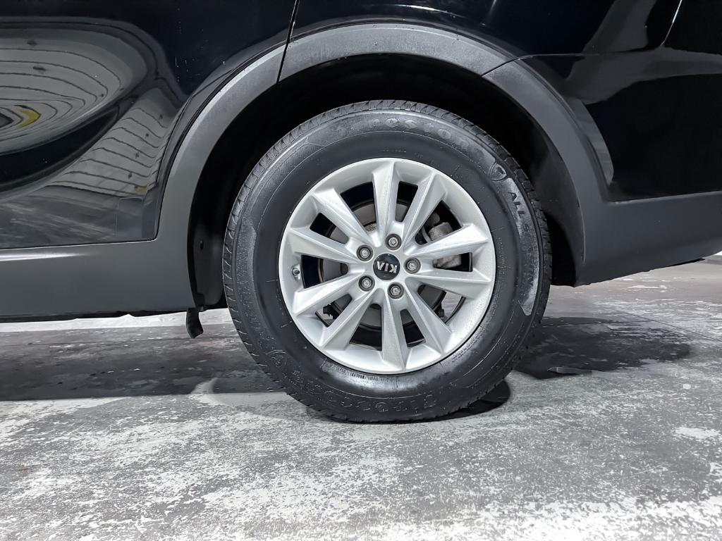 used 2019 Kia Sorento car, priced at $13,495