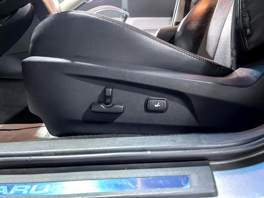 used 2011 Subaru Outback car, priced at $9,995