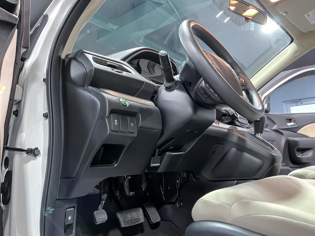 used 2015 Honda CR-V car, priced at $12,995