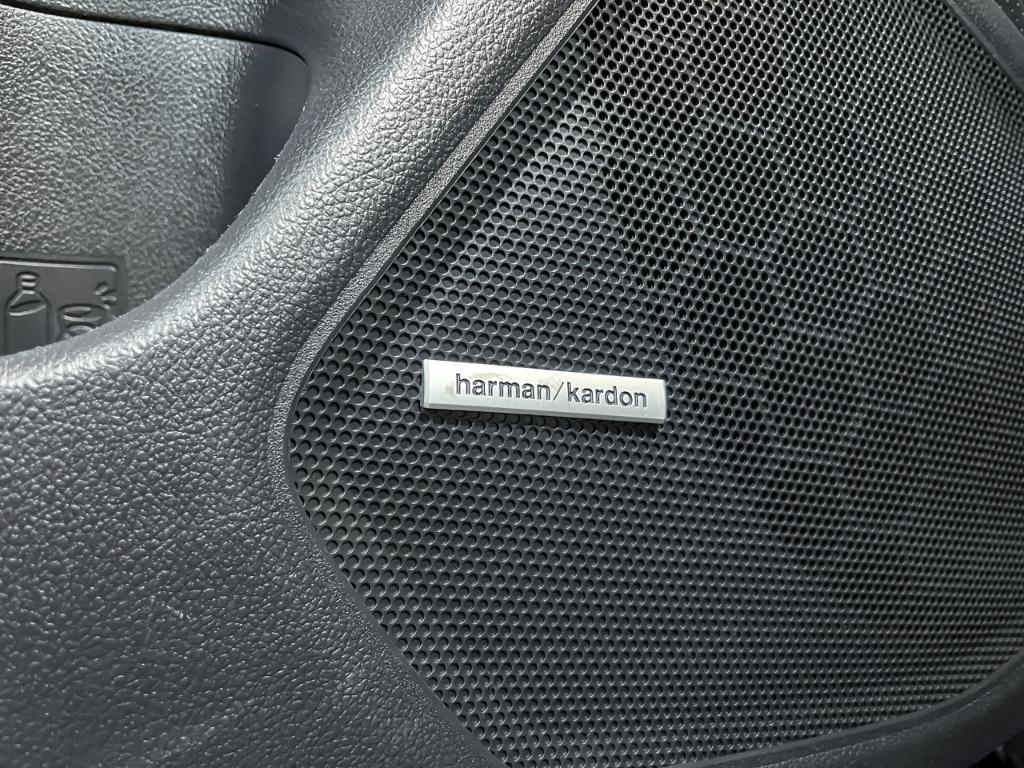 used 2015 Subaru Legacy car, priced at $9,995