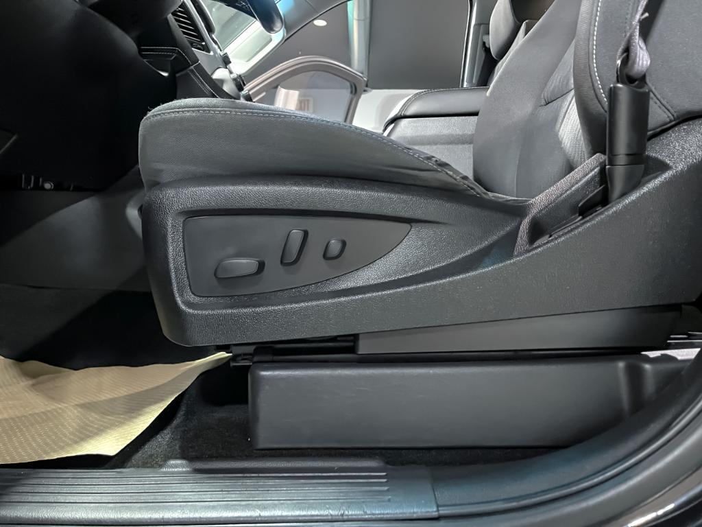 used 2016 GMC Yukon car, priced at $19,495