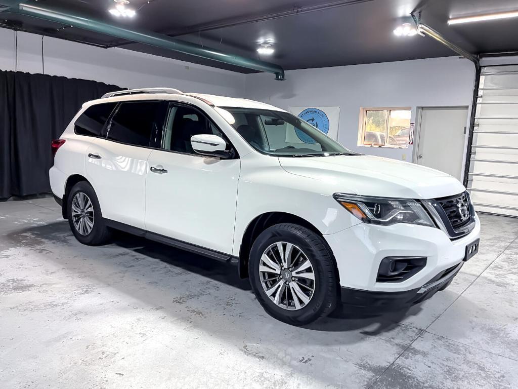 used 2017 Nissan Pathfinder car, priced at $10,995