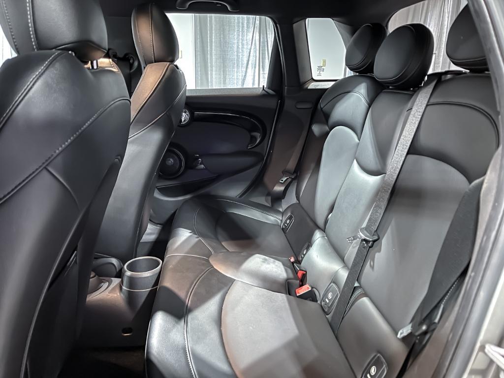 used 2018 MINI Hardtop car, priced at $12,995