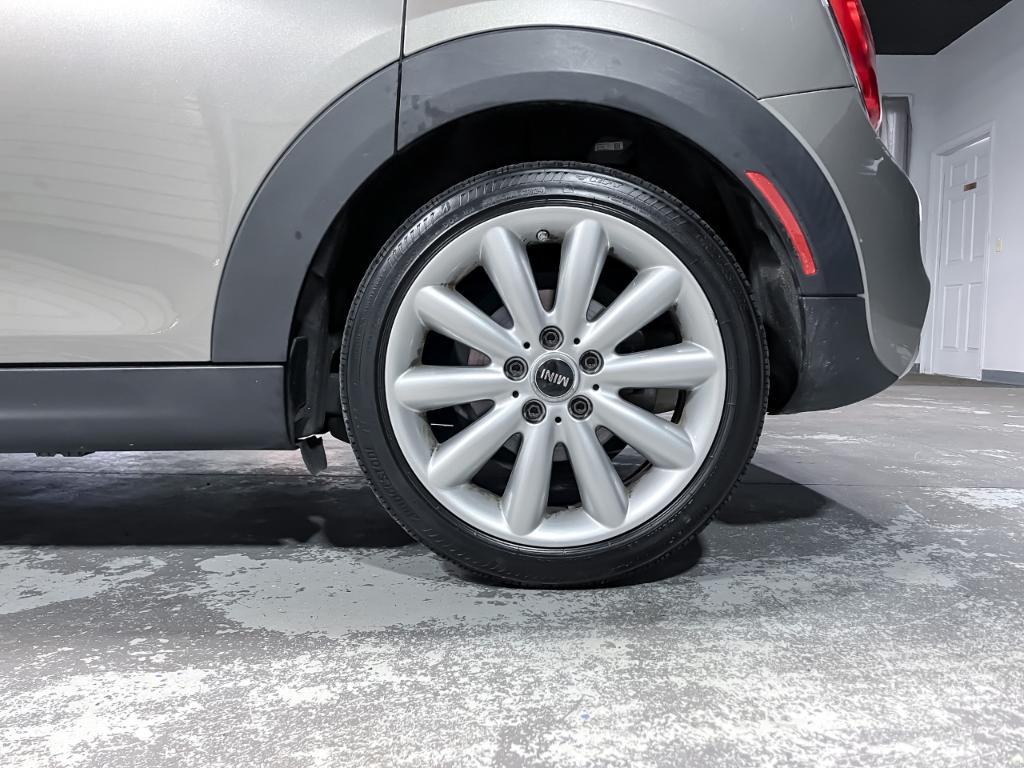 used 2018 MINI Hardtop car, priced at $12,995